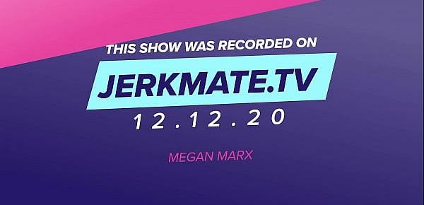  Megan Marx Fingers Her Wet Pussy For You On Gold Show Jerkmate.com